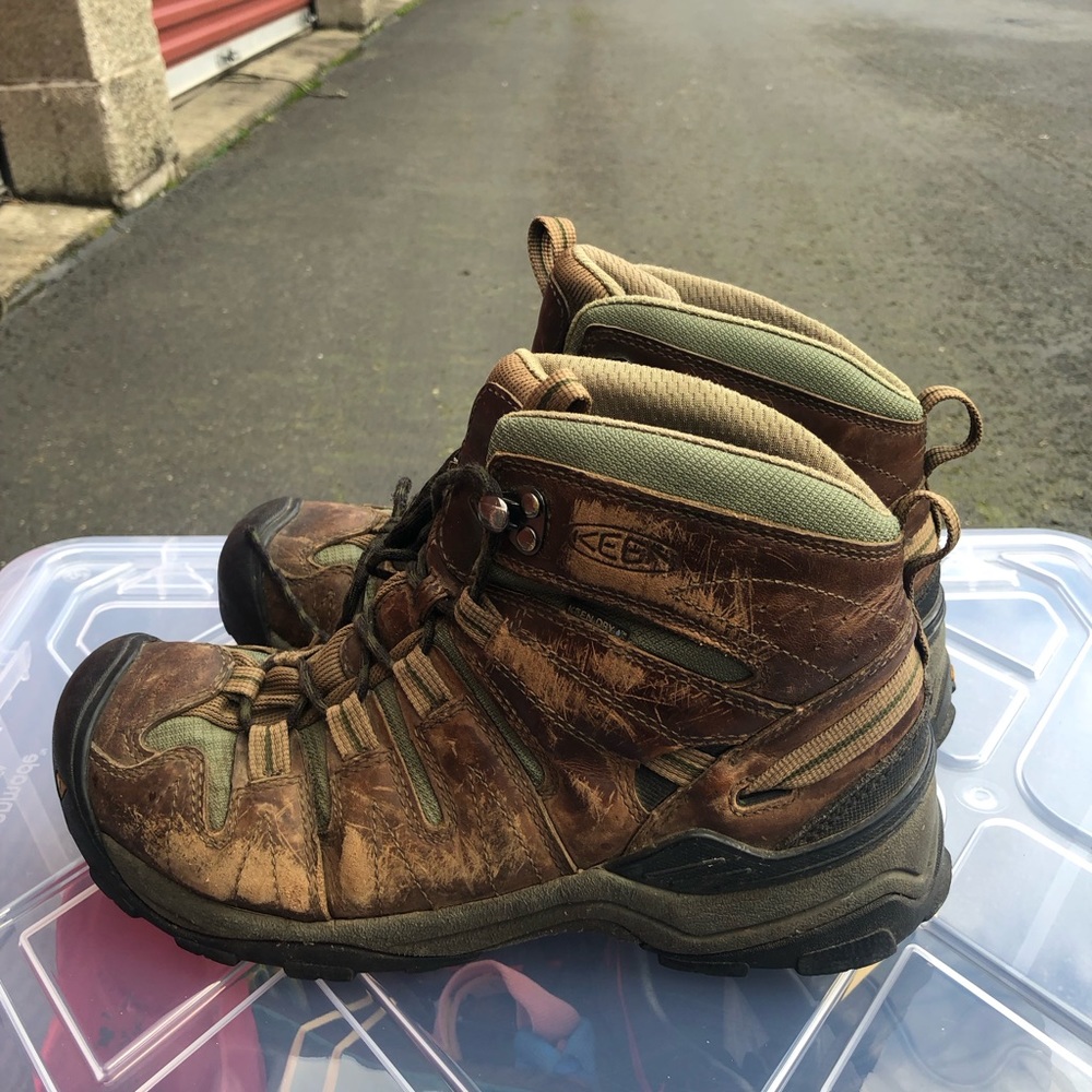 Keen 1002249 Utility Men's Brown Leather Waterproof HWork Boots Outdoor Size 8.5